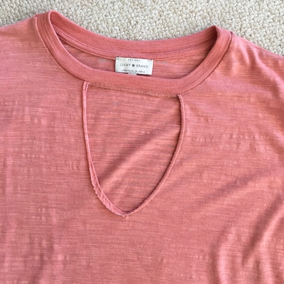Lucky Brand t-shirt - Picture 2 of 4